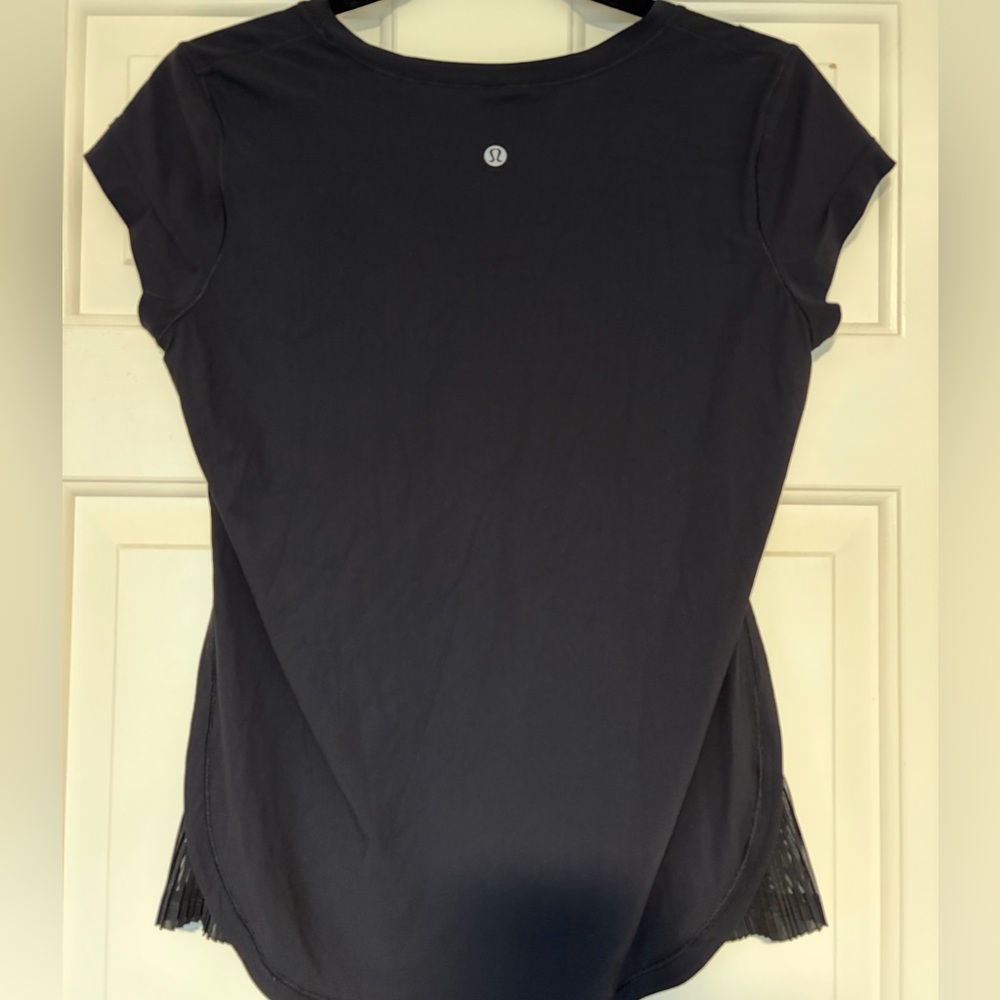 Lululemon Athletica Just Pleat It Black athletic top - Picture 6 of 6